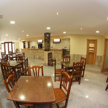 Hotel Albanta La Lantejuela Екстериор снимка