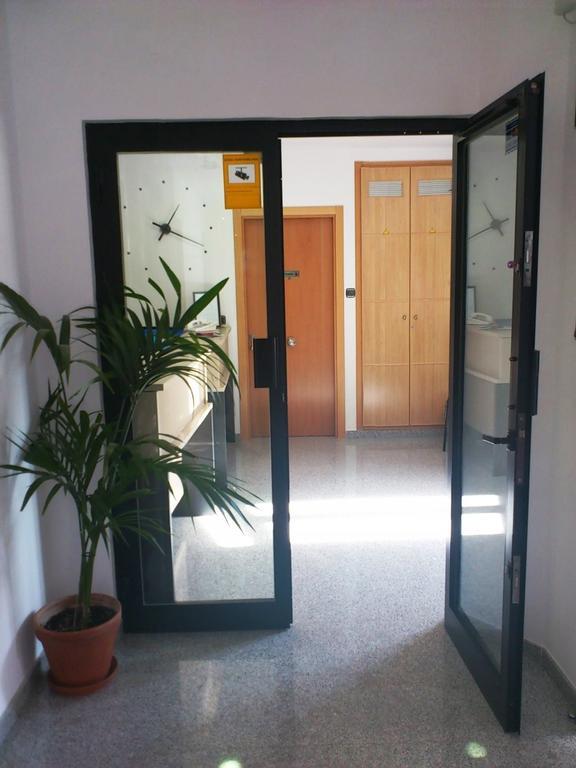 Hotel Albanta La Lantejuela Екстериор снимка