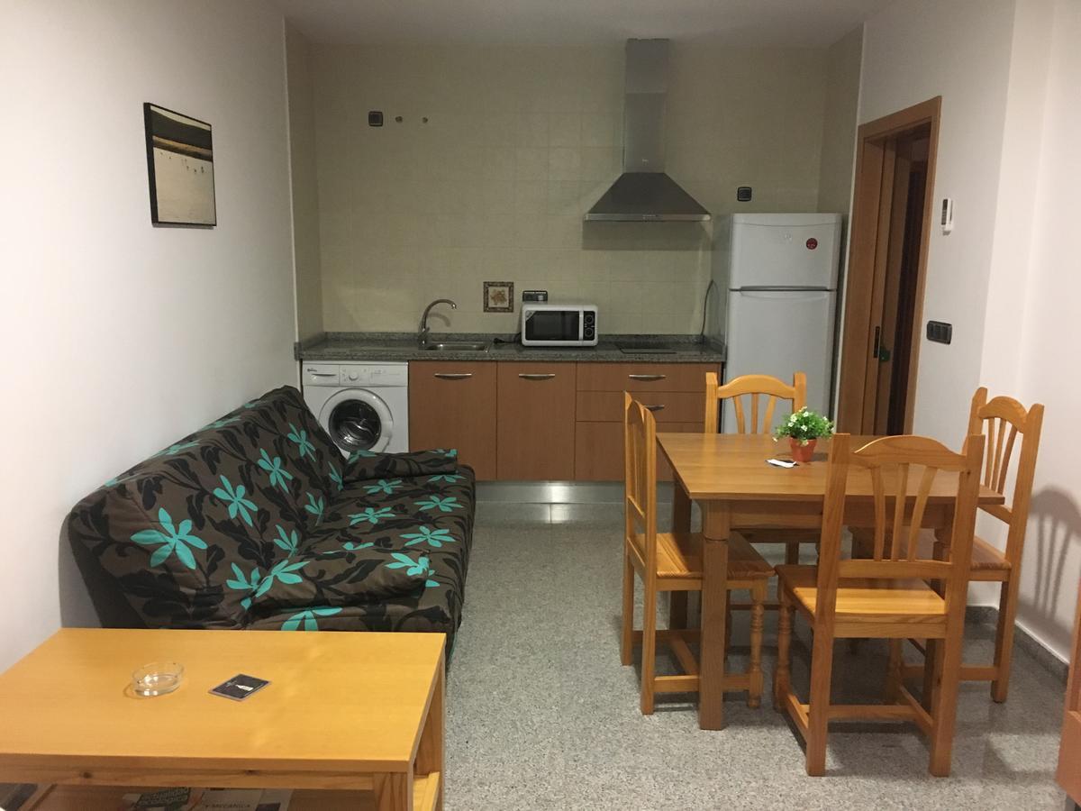 Hotel Albanta La Lantejuela Екстериор снимка