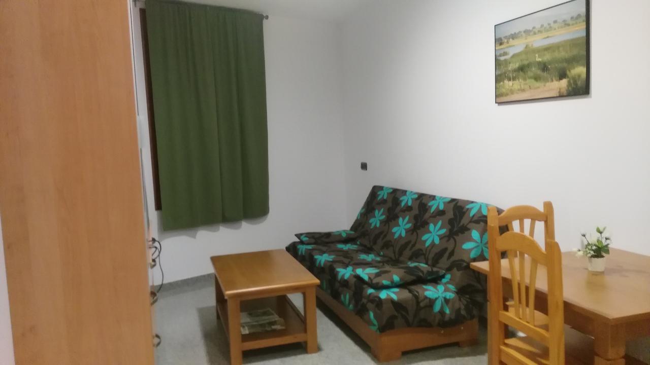Hotel Albanta La Lantejuela Екстериор снимка